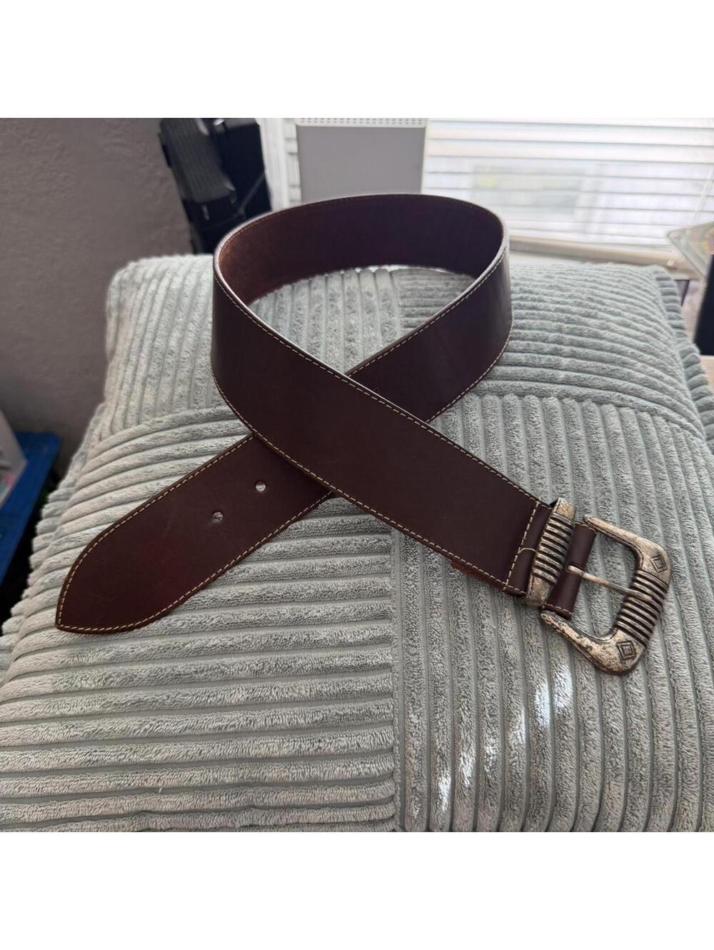 Vintage Banana Republic Brown leather belt with silver buckle size 30 #western